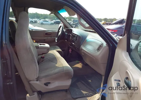 1999 Ford F-150 из США, поврежденный, VIN 1FTRX17W8XNA98372